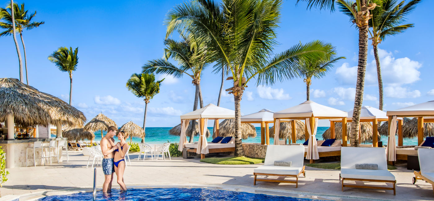 Dual Delights: Discover Majestic Elegance #39 s Family Friendly and Adults