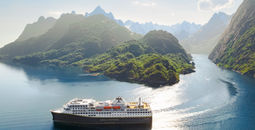 Havila Voyages, Havila Castor, Havila ships, Trollfjorden, Norway, fjords