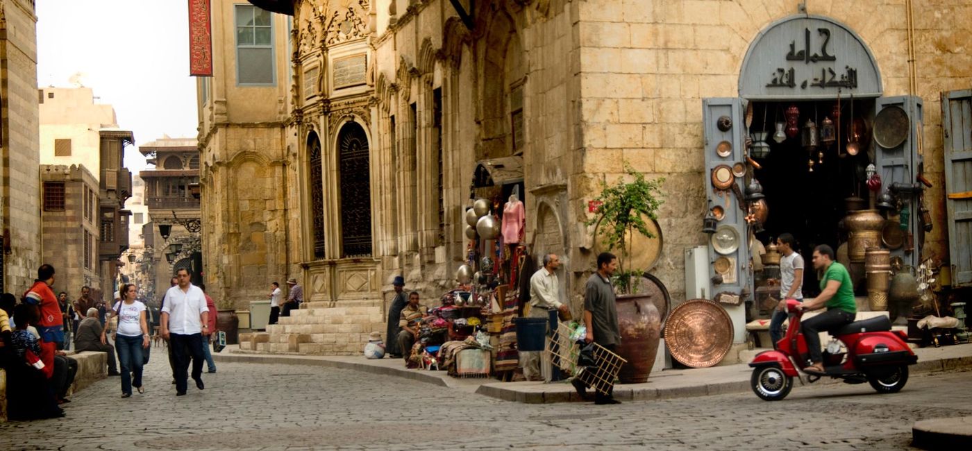 Image: Les rues du Caire (Source: G Adventures)