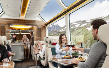 Glacier Express, Excellence Class rail car.