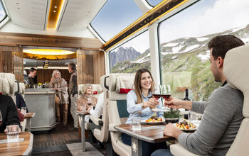 Glacier Express, Excellence Class rail car.