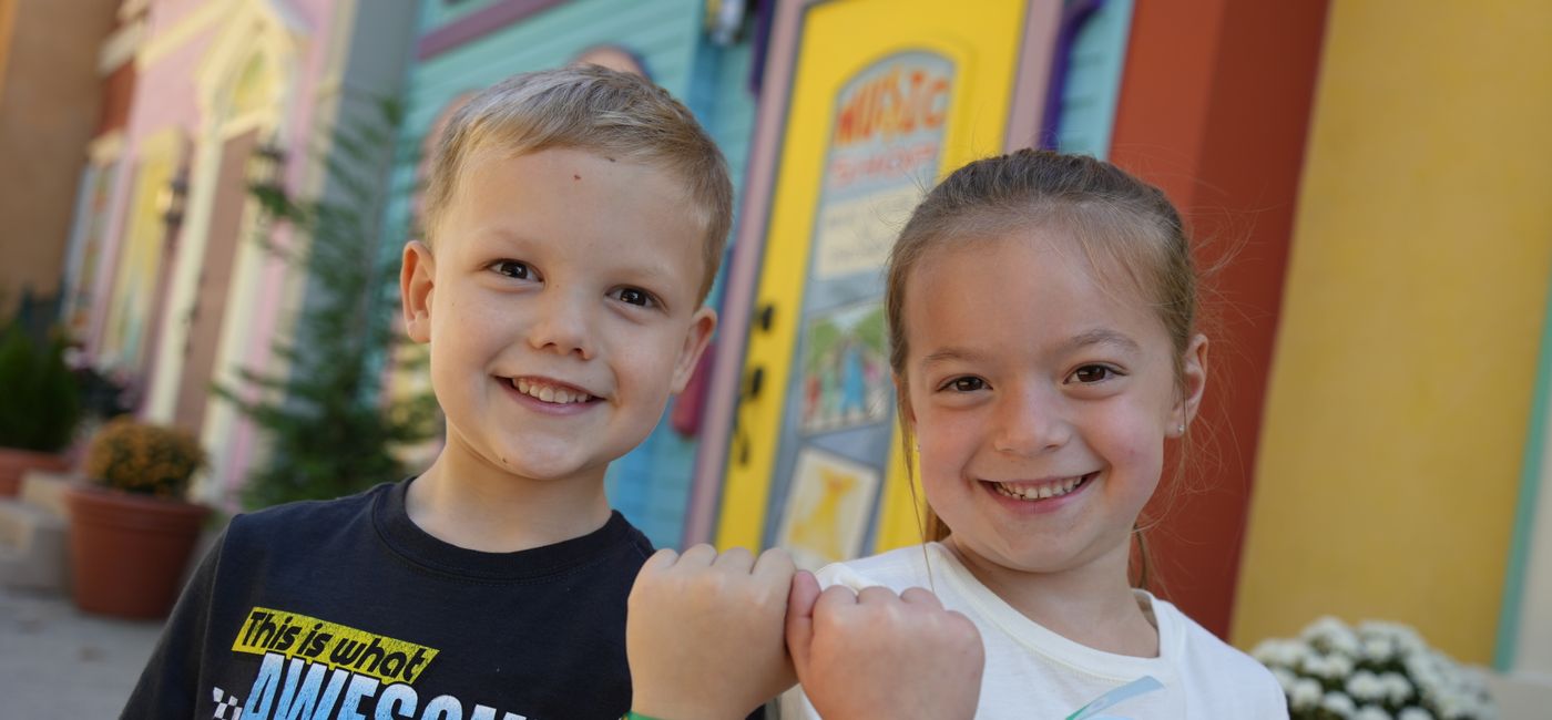 Image: Sesame Place Philadelphia Joins the Hidden Disabilities Sunflower Program (Photo Credit: Meagan Passero- Sesame Place Philadelphia)