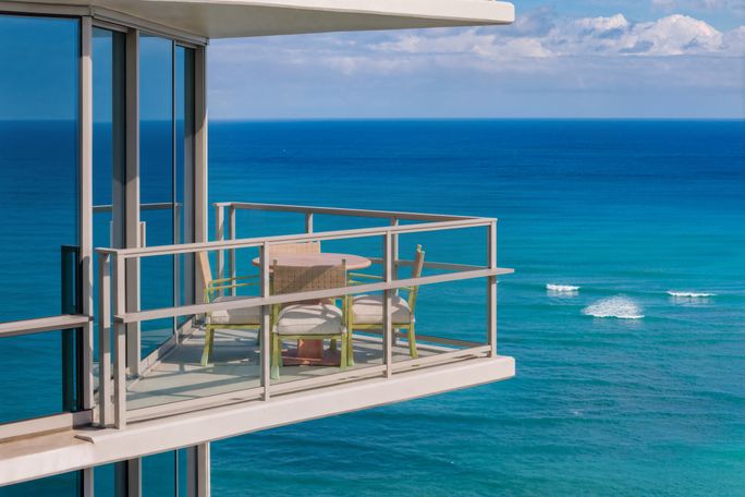 Hilton Marks Milestone $100 Million Resort Reimagining in Hawaii Hilton Marks Milestone $100 Million Resort Reimagining in Hawaii
