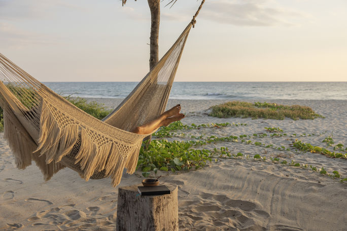 Black Friday Sale with Expedia TAAP