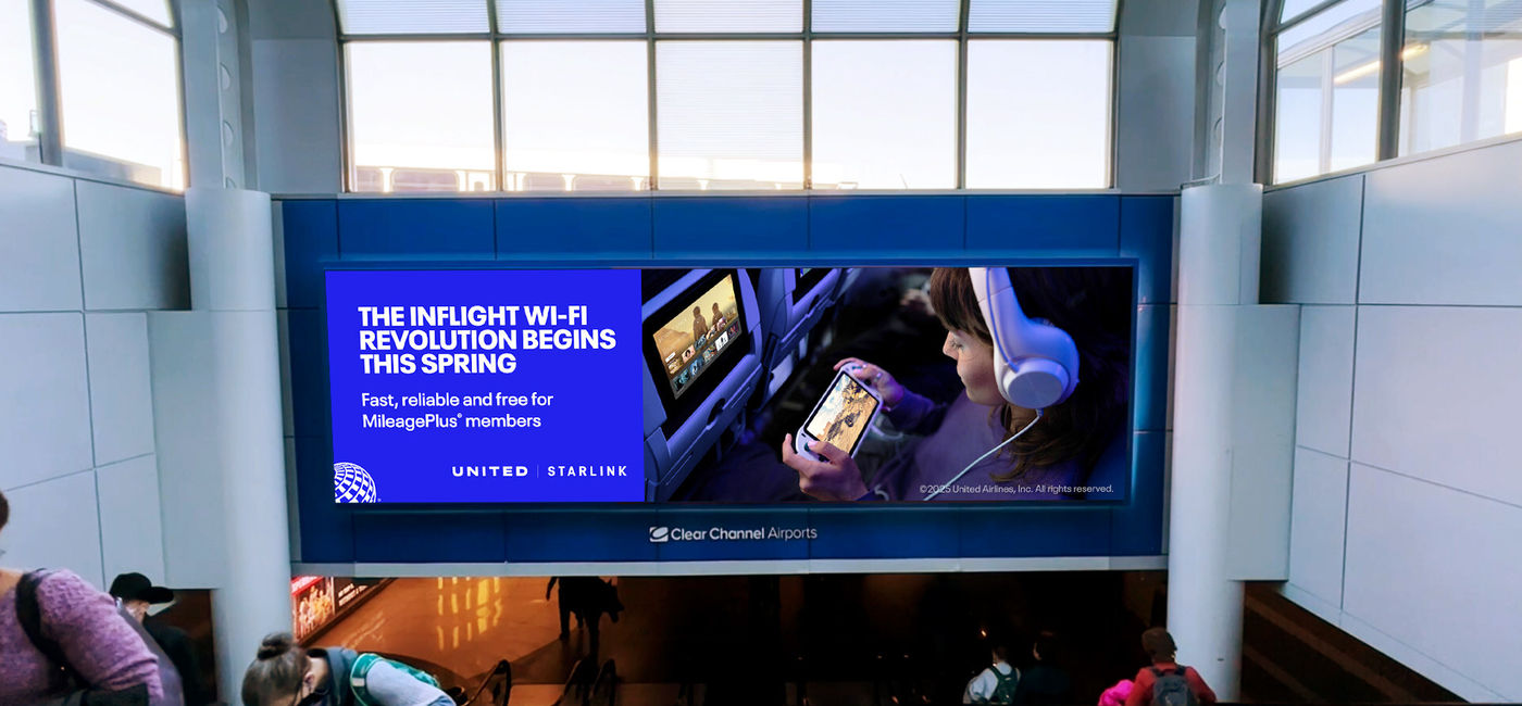 Image: United's MileagePlus members will soon enjoy Starlink Wi-Fi aboard their flights for free. (Photo Credit: United Airlines)