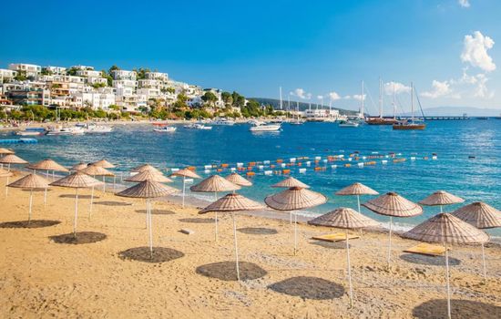Plan Ahead and Save on 2027/2028 Voyages