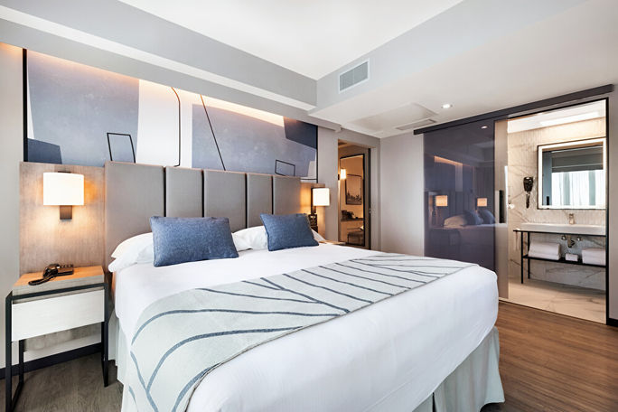 Senior King Suite
