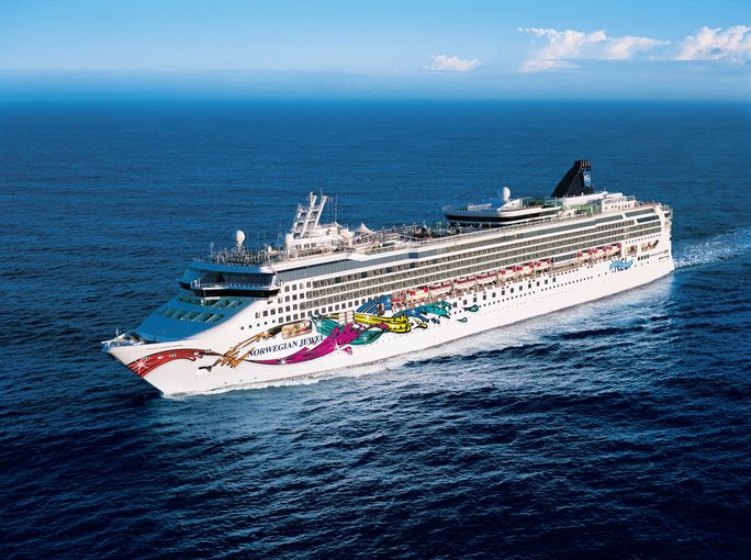 Norwegian Cruise Line's Norwegian Jewel.