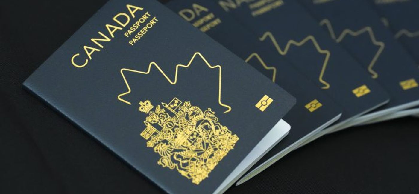 Image: Canadian passports (Photo Credit: Federal Government)
