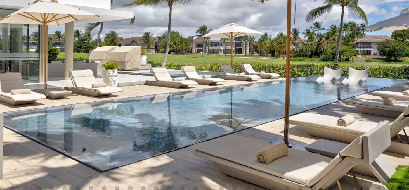 Image: (Courtesy of Villas of Distinction) (Photo Credit: Arrecife Royale Caribbean / Dominican Republic / Punta Cana)