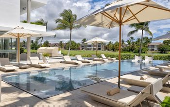 Up to a $2,000 Concierge Credit with Their Villa Escape