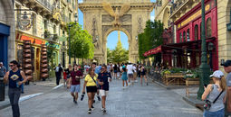 The Arch at Epic Universe’s The Wizarding World of Harry Potter.