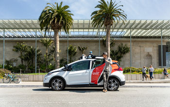 A Cruise autonomous vehicle.