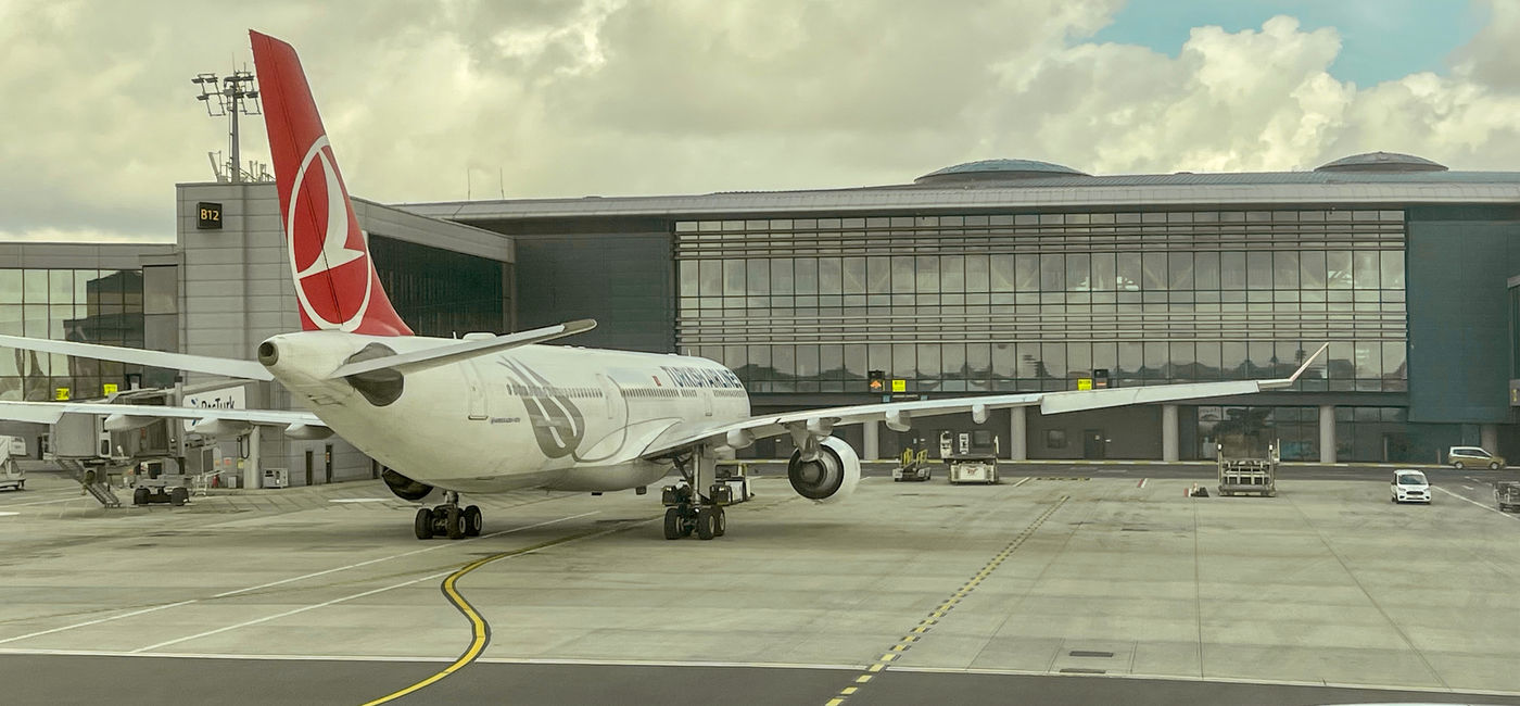 Image: Turkish Airlines plane. (Photo Credit: Oksana / Adobe Stock)