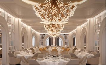 The Grand Dining Room aboard Oceania Cruises