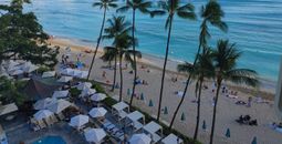 Waikiki Beach