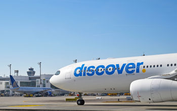 Discover Airlines plane