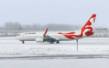Boeing 737-800NG Combi