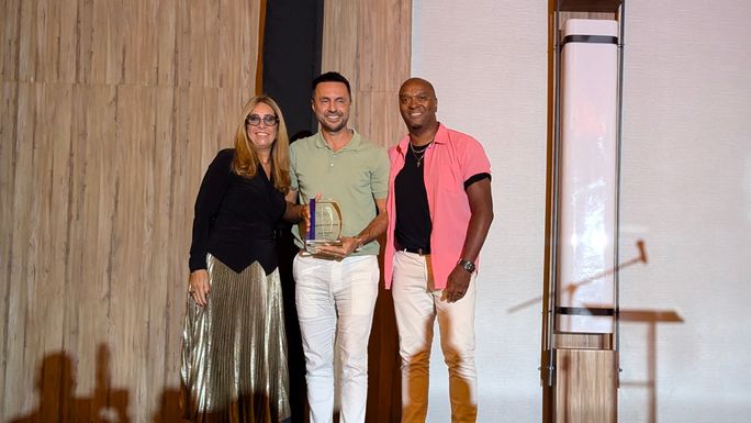 Carolina Bellina, Sr. Director Canada Sales (Hyatt Inclusive Collection), Bujar Zejnullahu (Travel Only, Confidant Cares 2025 winner) and Brian Joseph, BDM, HIC. Carolina Bellina, Sr. Director Canada Sales (Hyatt Inclusive Collection), Bujar Zejnullahu (Travel Only, Confidant Cares 2025 winner) and Brian Joseph, BDM, HIC.