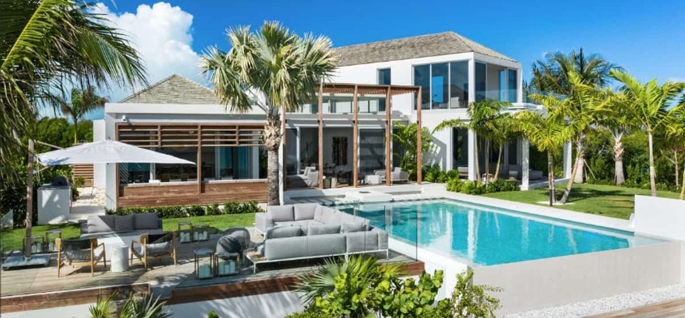 Image: (Courtesy of Haute Retreats) (Photo Credit: Villa Cabuya | Turks & Caicos)