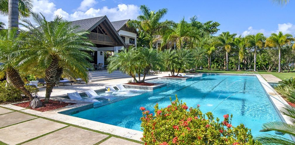 Elevate Their Jamaican Getaway with Free Nights, Up to 15% Off, and More at Select Villas + Up to $1,000 Cashback for Your Clients