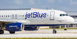 JetBlue Airbus A320 in Fort Lauderdale, Florida