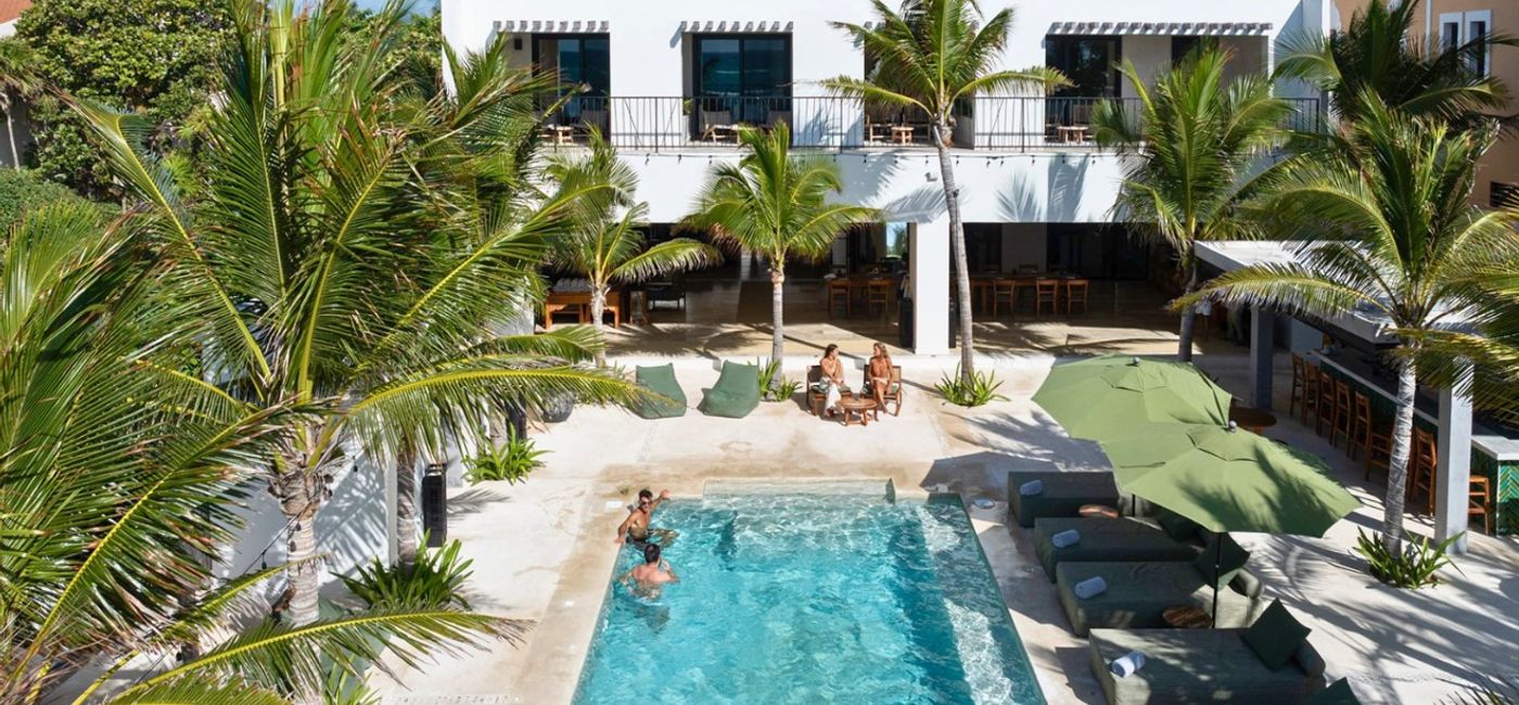 Image: (Courtesy of Villas of Distinction)