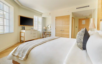 Sonder The Abbey Miami