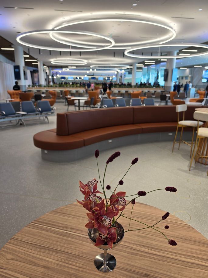 The Met (YHU) interior with flower
