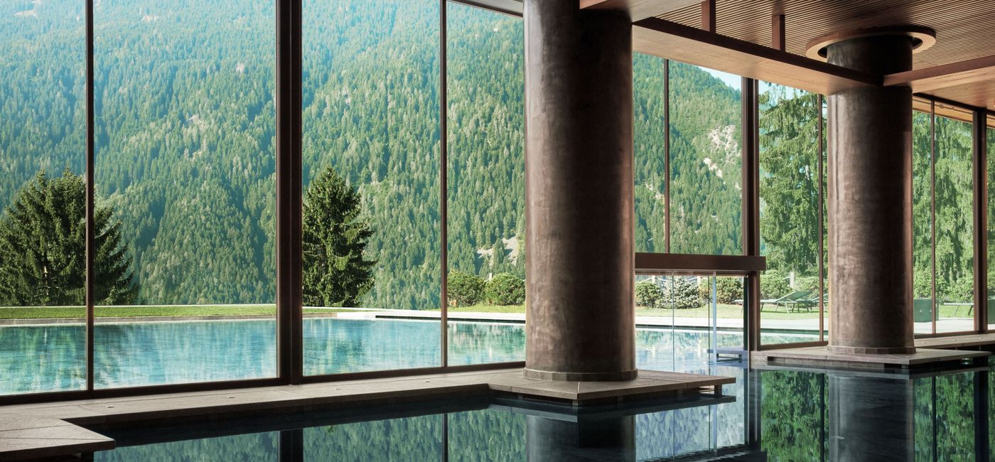 Image: Lefay Dolomiti Indoor-Outdoor Pool (Photo Credit: Marriott International)