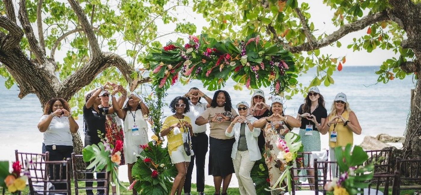 Image: Travel advisors visit Frankfort Villa at Prospect Estate and Villas in Ocho Rios (Photo Credit: JTB Canada)