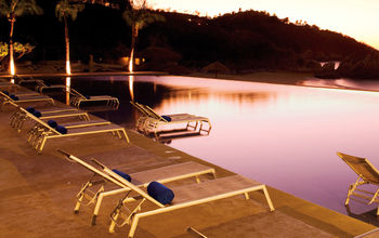 Save up to 40% at Dreams Huatulco Resort & Spa!