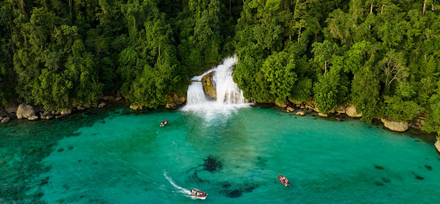 Image: Kitikiti Waterfall (Photo Credit: Mark Erdmann)