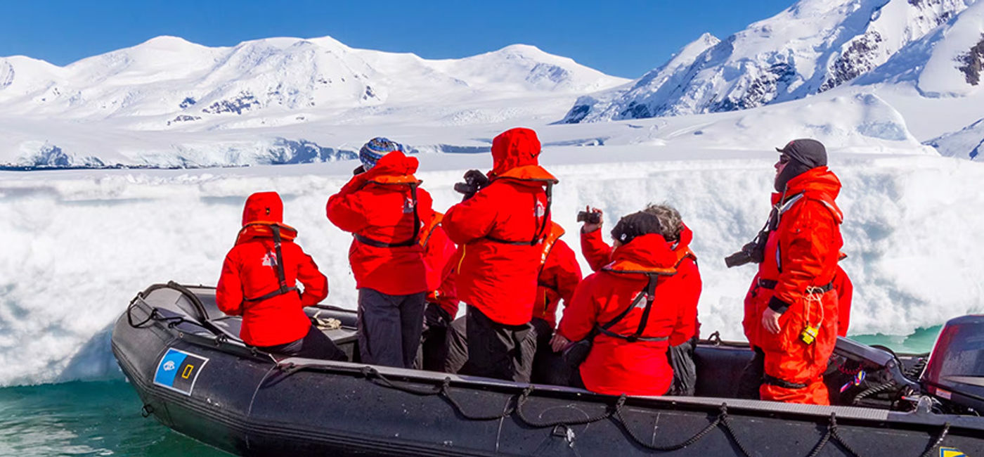 Image: Antarctica with National Geographic-Lindblad Expeditions (Photo Credit: National Geographic-Lindblad Expeditions)