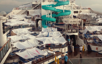 Trainwreck: Poop Cruise