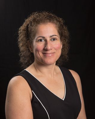 Elizabeth Grundon headshot