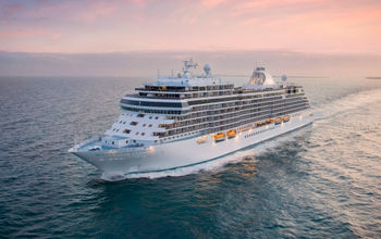 Seven Seas Splendor at sea