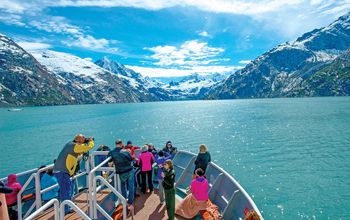 Lindblad Expeditions in Alaska