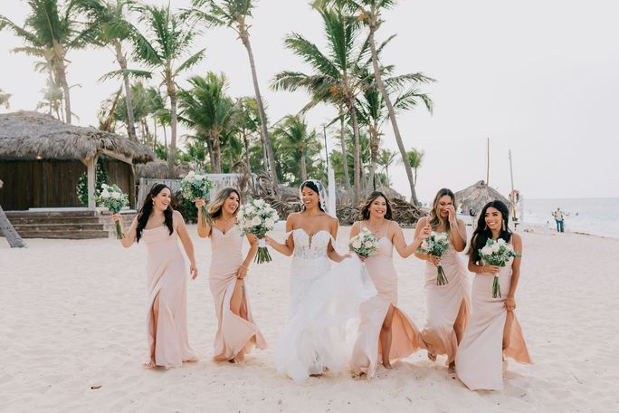 Wedding party at the beach