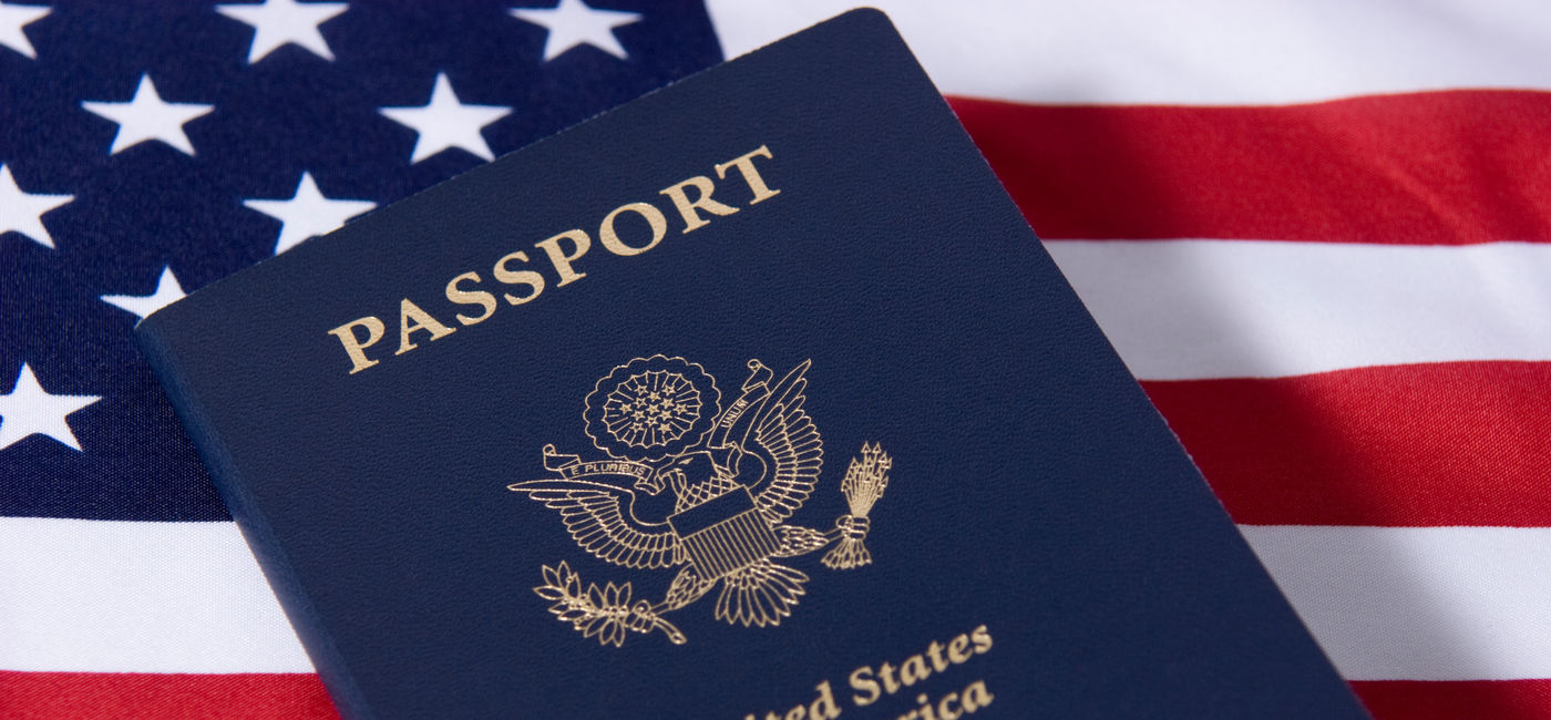 Image: Premier au monde durant la dernière décennie, le passeport états-unien glisse depuis sans interruption (Photo Credit: Adobe Stock/InterestingClip)