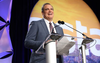 Zane Kerby speaks at ASTA Global Convention 2022