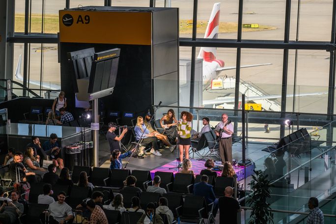 Live entertainment at Heathrow. Live entertainment at Heathrow.