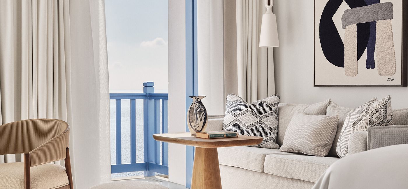 Image: The hotel features 94 guestrooms, suites and villas with plunge pools. (Source: Four Seasons)