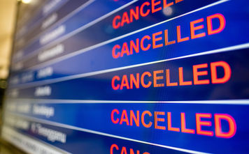 cancelled flights, flight disruption, flight status, flight board, cancellations, government shutdown