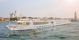 Uniworld, Italian river cruise ships, venice river ships