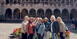 Cusco group tour with Girls' Guide to the World.