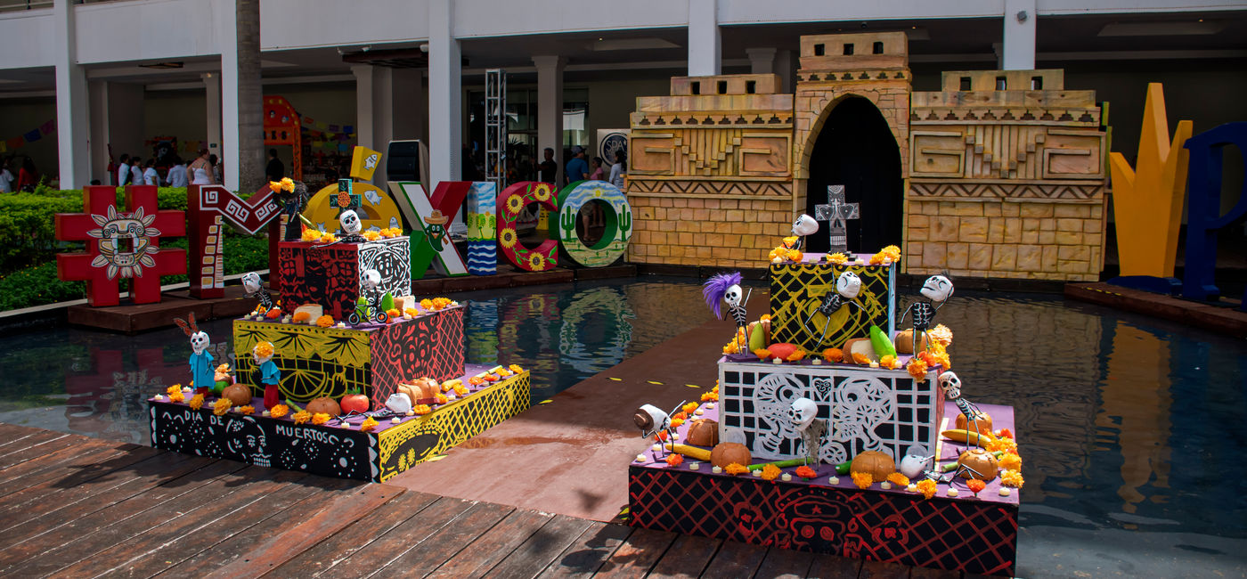 Image: An altar for the Day of the Dead celebration at Platinum Yucatan Princess. (Photo Credit: Princess Hotels & Resorts)