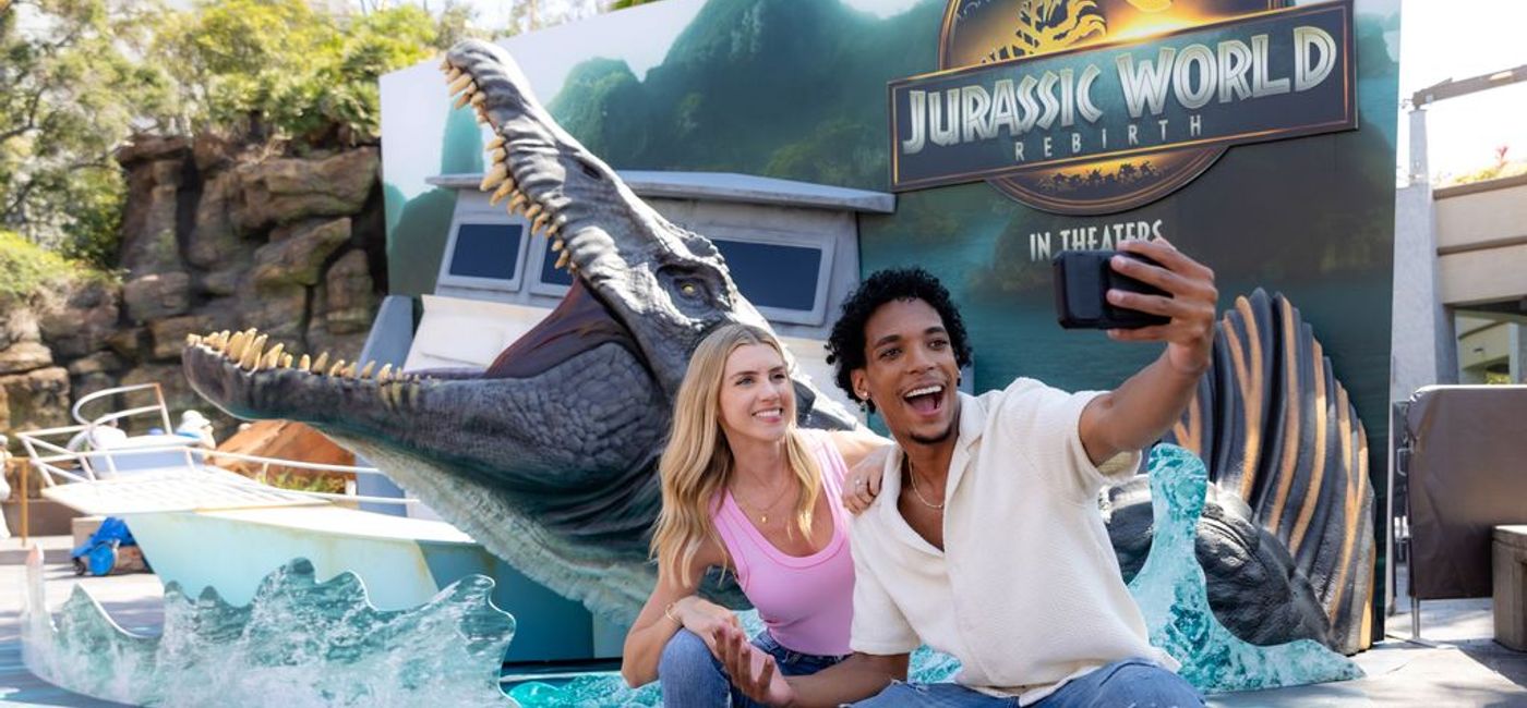 Image: Universal Studios Hollywood Jurassic World Rebirth Mega Movie Summer (Photo Credit: Universal Studios Hollywood)