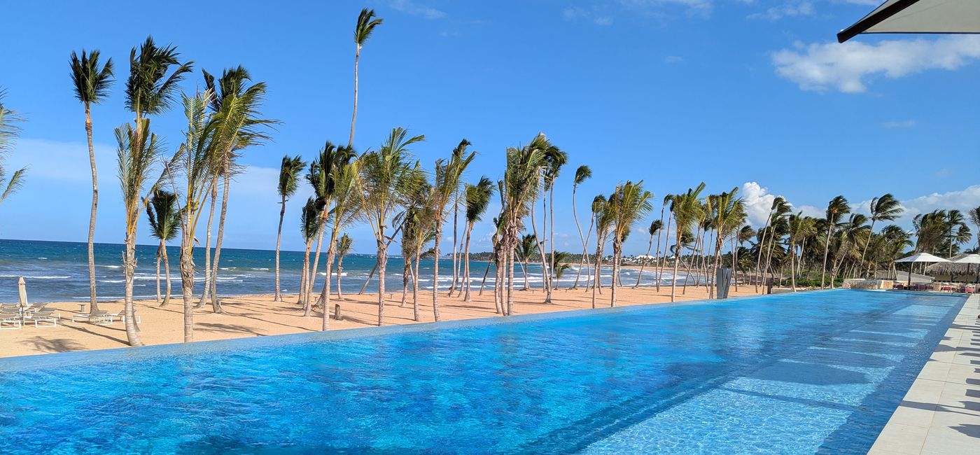 Photo: The pool at W Punta Cana (Photo Credit: Eric Bowman)