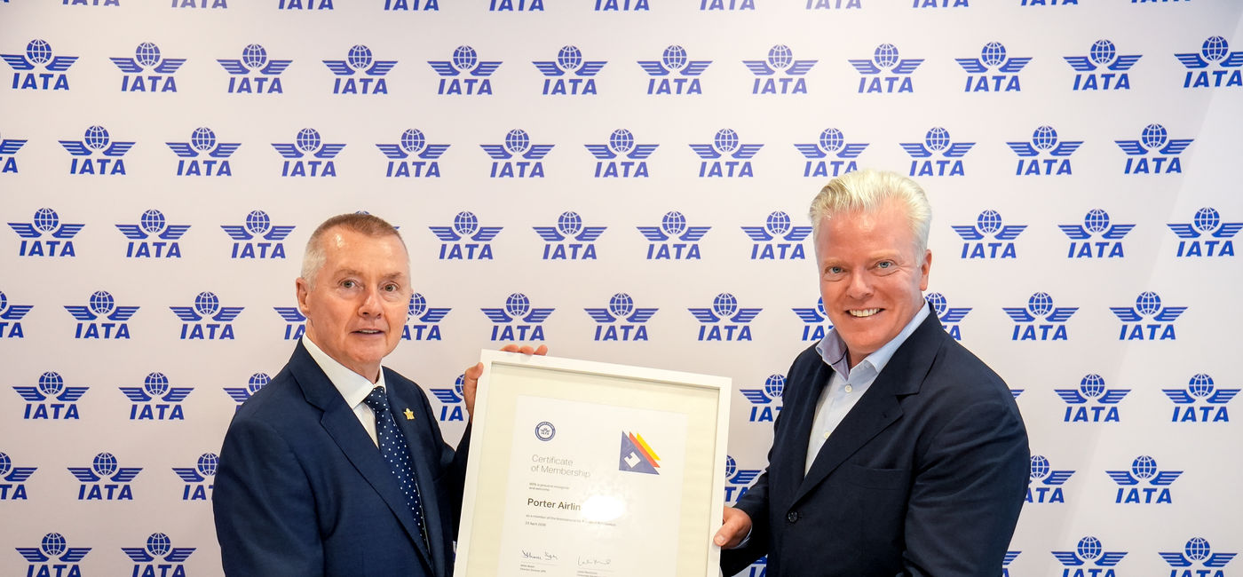 Image: Willie Walsh, director general, IATA with Michael Deluce, CEO, Porter Airlines. (Photo Credit: Porter)